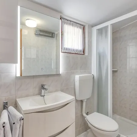 Maya Apartament